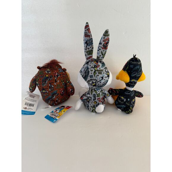 Looney Tunes Sticker Bomb Stuffed Animal Plush set of 3 Bugs Bunny Daffy Taz NEW - Picture 2 of 9